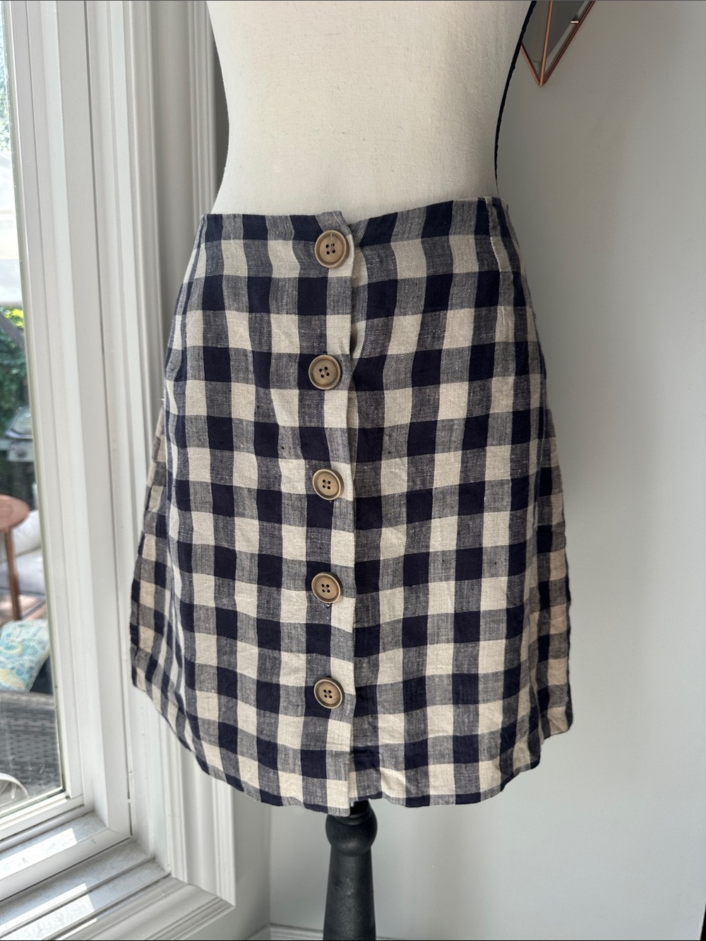 MANGO Linen Blend Button-Front Navy and Cream Gingham Mini Skirt Size Medium